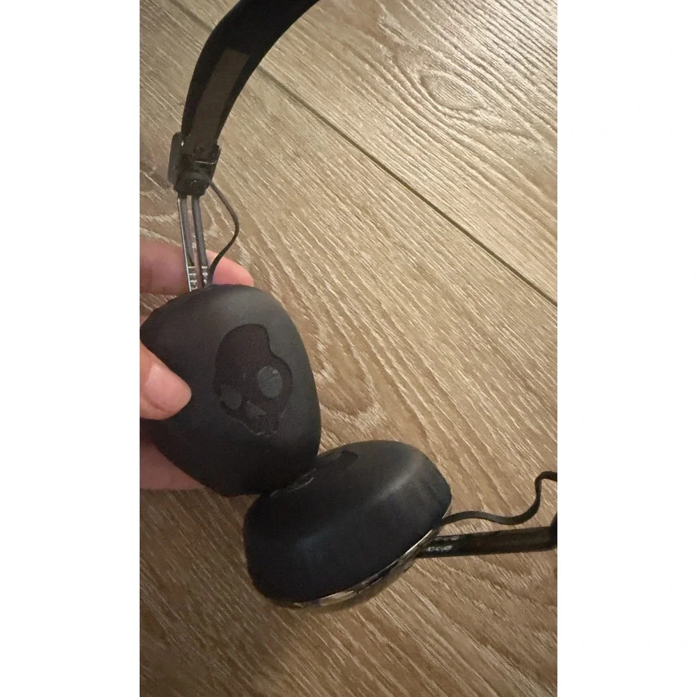 Skullcandy Navigator On-Ear Headphones Polished Black Tested Working No Cable